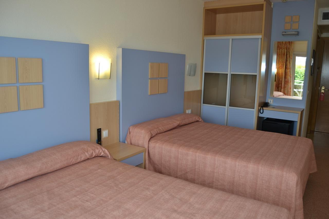 Caprici Beach Hotel & Spa Santa Susanna Exterior photo