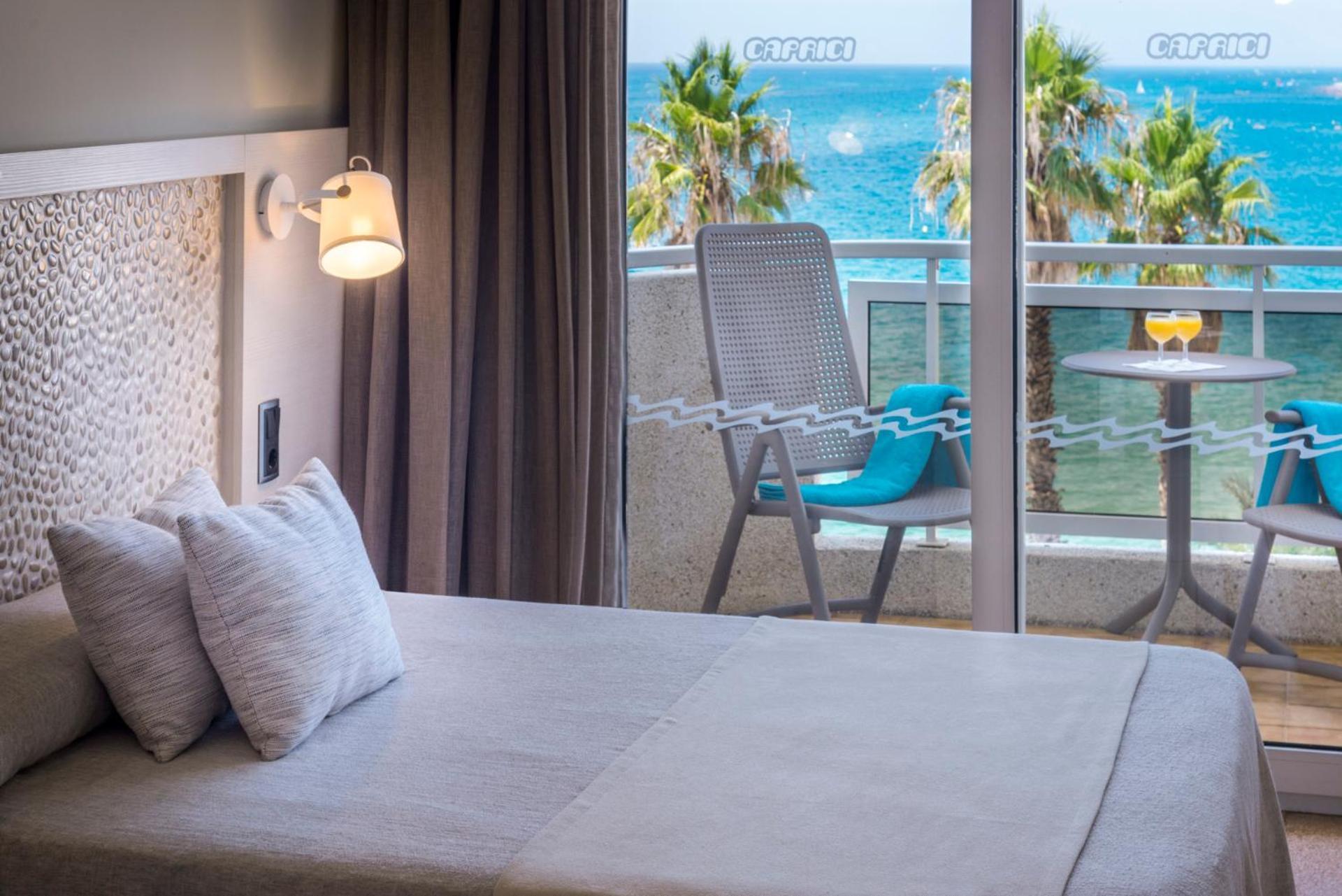 Caprici Beach Hotel & Spa Santa Susanna Exterior photo