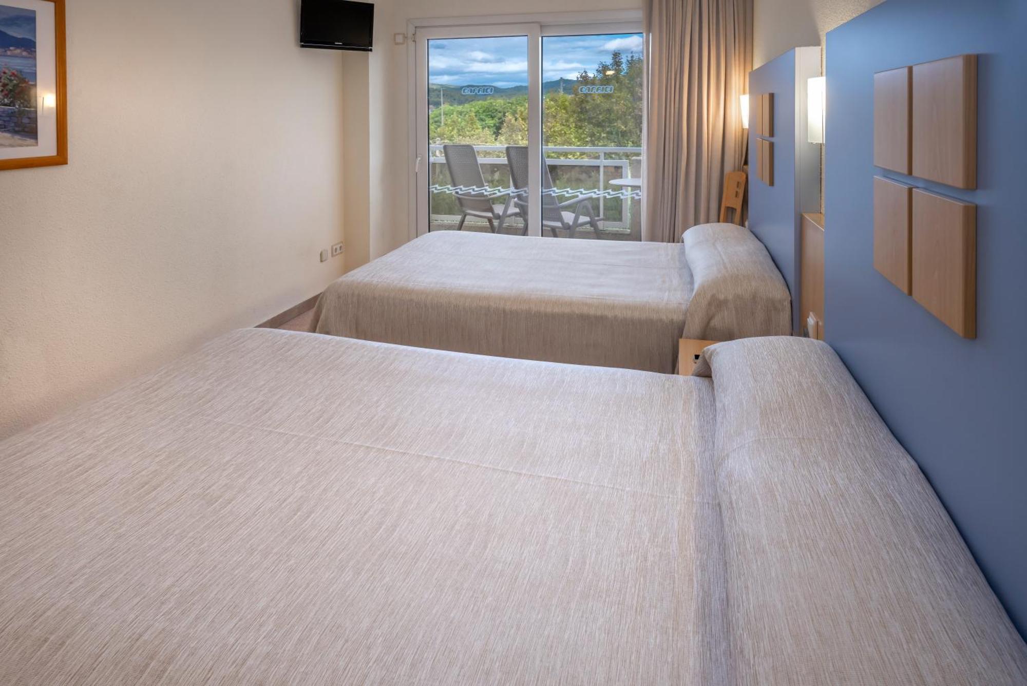 Caprici Beach Hotel & Spa Santa Susanna Exterior photo