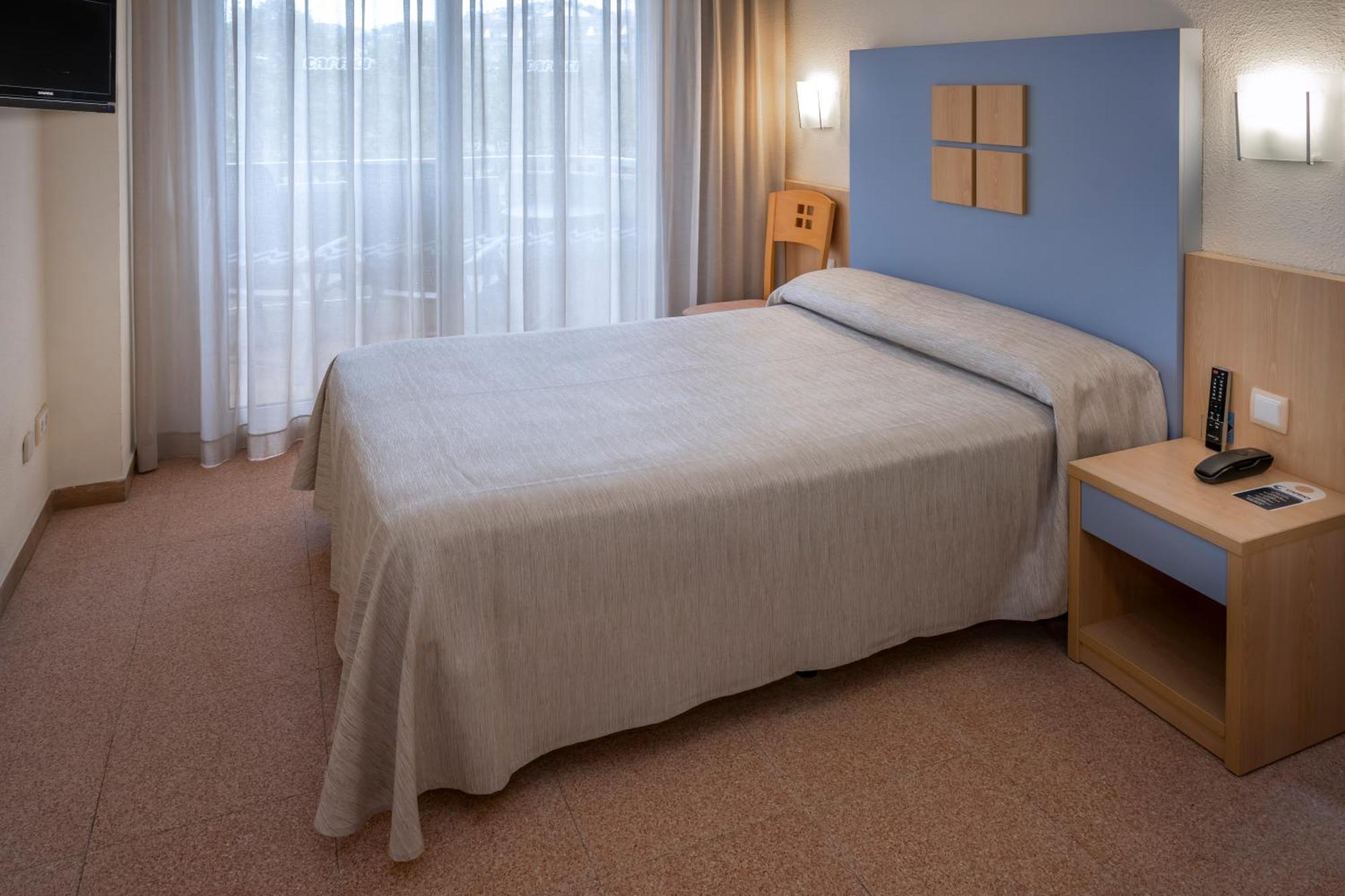 Caprici Beach Hotel & Spa Santa Susanna Exterior photo